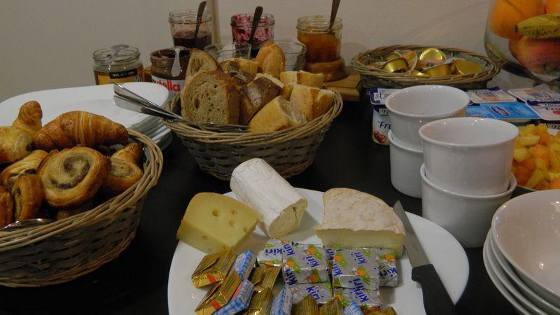 Hotel Restaurant L Echo Du Lac جوراردُميه الغرفة الصورة